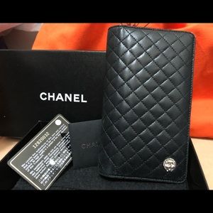 Auth and used Chanel long wallet